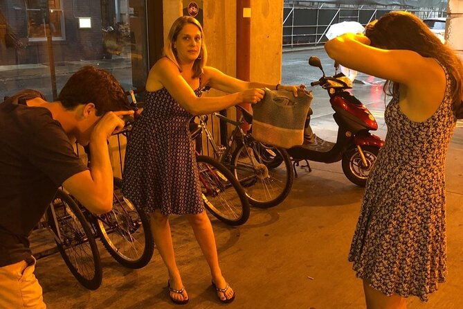 Scavenger Hunt in Toronto by Operation City Quest - Tour Details and Accessibility Information