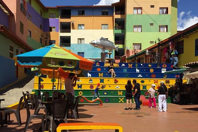 Scenic Adventure: Peñol Rock & Guatapé Exploration - Tour Highlights