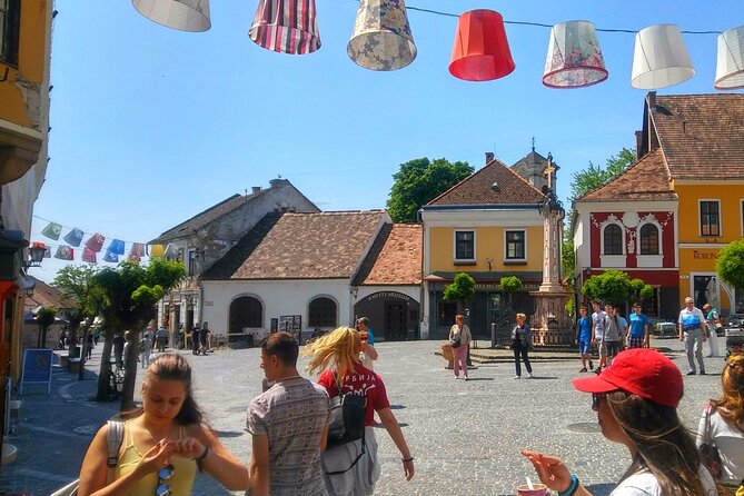 Scenic Danube River Bend Hills & the Art Town: Private Car Tour - Meeting and Pickup Details