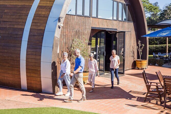 Scenic Hinterland Guided Day Tour Inc Lunch, Tastings From Noosa - FAQ