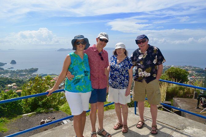 Scenic Historical Tour to Fort Charlotte and Queens drive from IV Tours - Introduction  