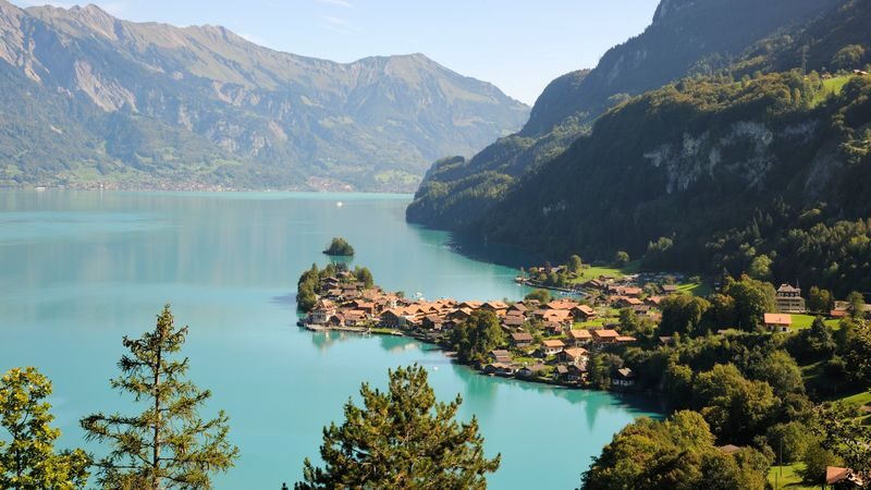 Scenic Interlaken Day Tour by Bus - A scenic coach ride, then your own day