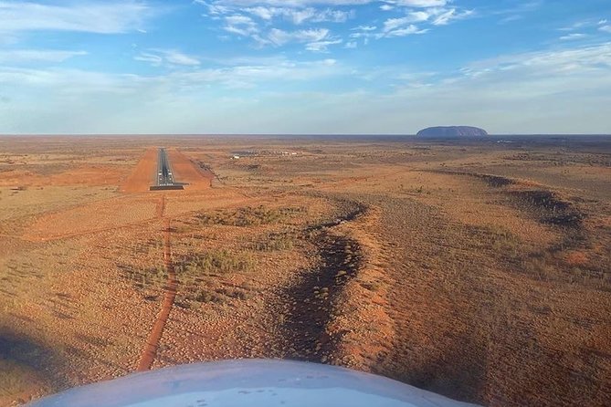 Scenic Plane Flight: Uluru Rock Blast - Highlights of the Flight