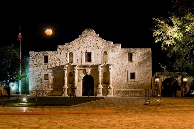 Scenic San Antonio Small Group Night Tour W/Riverwalk Boat Cruise - Tour Highlights
