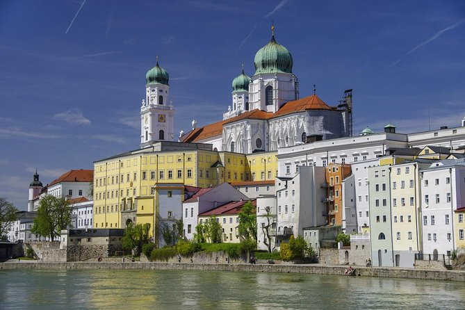 Scenic Transfer From Passau to Prague With 2-Hours Guided Tour of Cesky Krumlov - Inclusions and Amenities