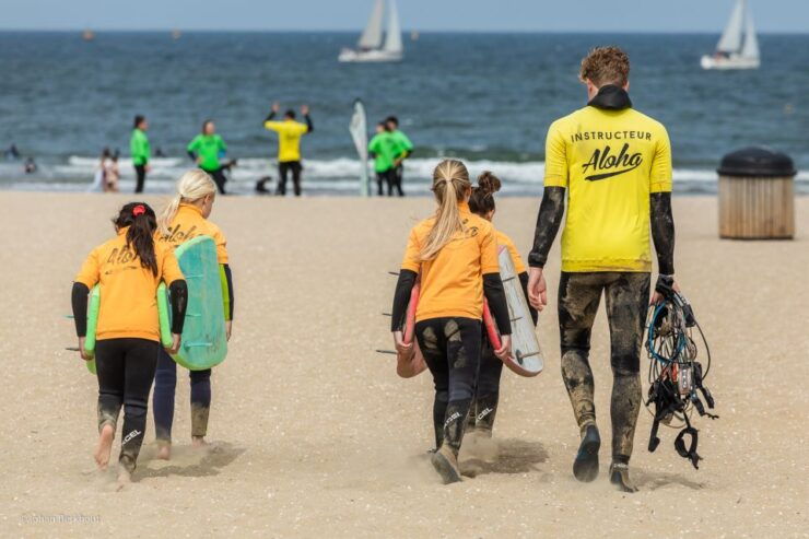 Scheveningen Beach: 1,5 Hour Surf Experience for Families - Activity Details