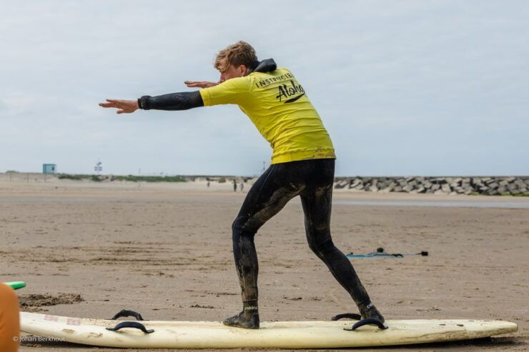 Scheveningen Beach: 2-Hour Surf Experience for Adults - Experience