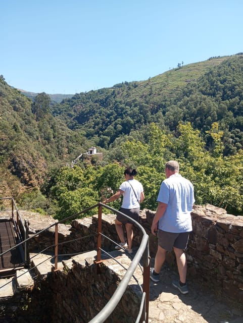 Schist Villages and medieval castles tour - An In-Depth Look at the Tour Experience