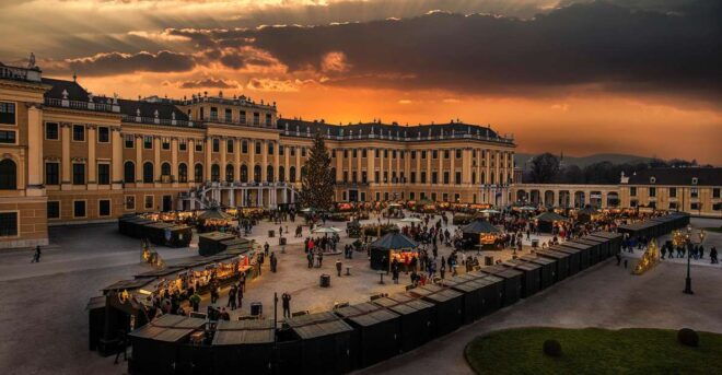 Schönbrunn: Christmas Market, Palace Tour, & Concert - Full Description