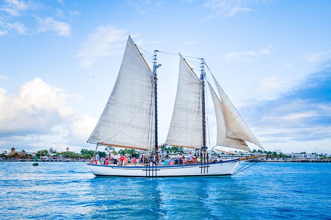 Schooner Bloody Mary Day Sail - Traveler Requirements and Restrictions