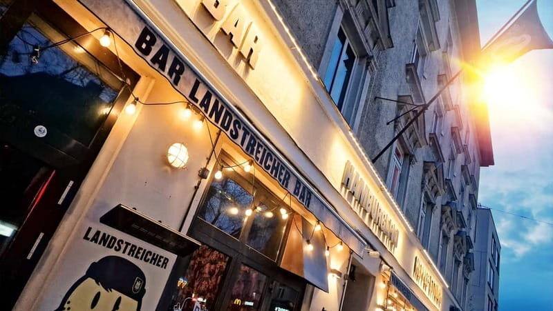 Schwabing: Insider Tour! Neighborhood, revolt, secrets in Munich's cult district - Good To Know