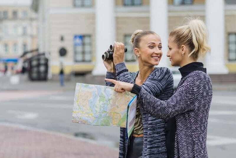 Schwerin: Express Walk with a Local - Practical Tips for Your Walk