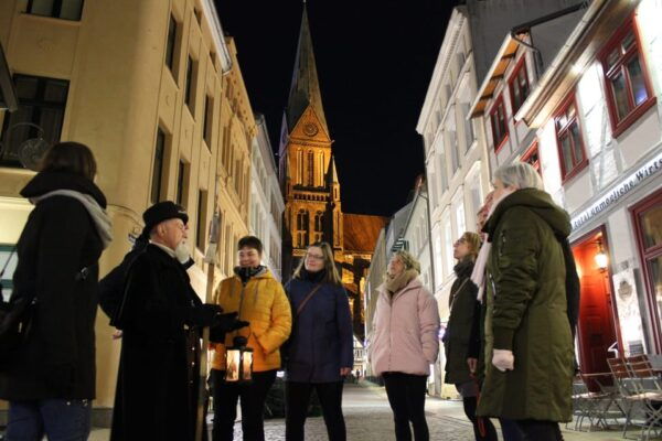Schwerin: Tour With the Night Watchman - Flexible Scheduling