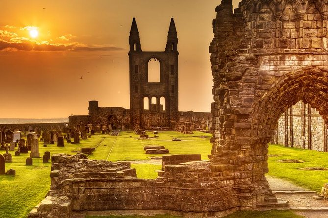 Scotland Tours - Famous Castles and Palaces in Scotland