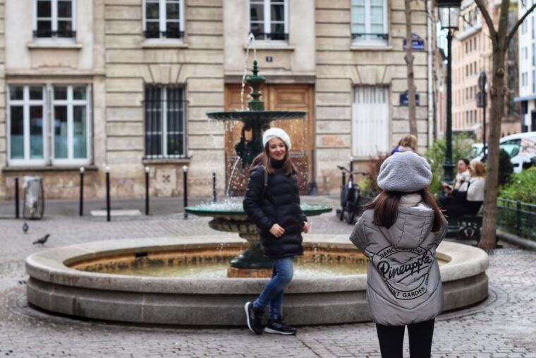Screen to Streets: A TV Show-inspired Walking Tour of Paris - Navigating the Parisian Expat Experience