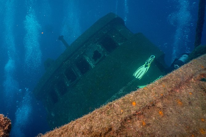Scuba Diving Multi Dives in Playa De La Americas - Overview of Scuba Diving Package
