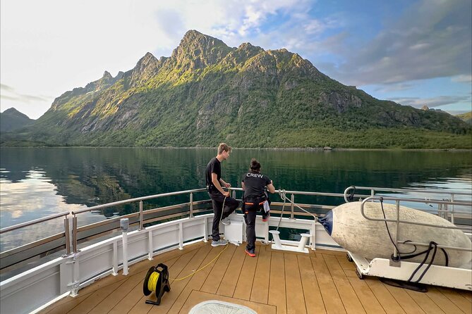 Sea Eagle Sunset Cruise - Inclusions and Amenities