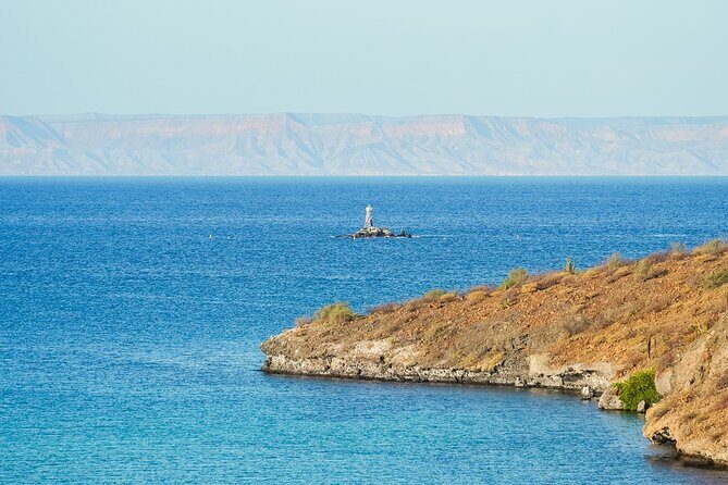 Sea Kayak Tour Marine Safari - Discovering the Sea Kayak Tour Marine Safari in La Paz, Mexico