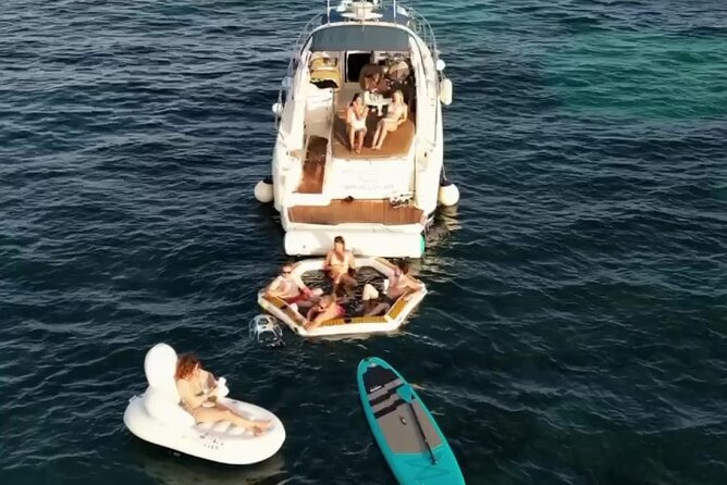 Sea Toys Yacht Adventure 4h Ticket Mondays - Additional Information