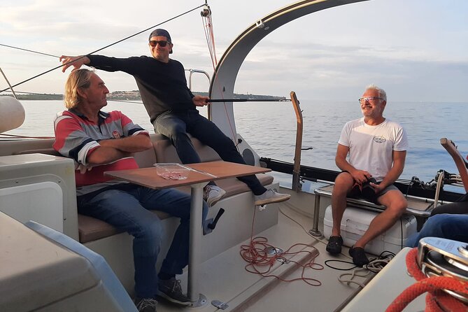 Sea Trip in a Fast and Comfortable Sailboat in Leucate: Privatization 1/2d - Booking and Confirmation