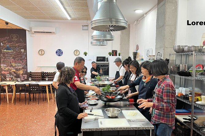 Seafood Paella Cooking Class, Tapas and Visit Market - Challenges and Suggestions