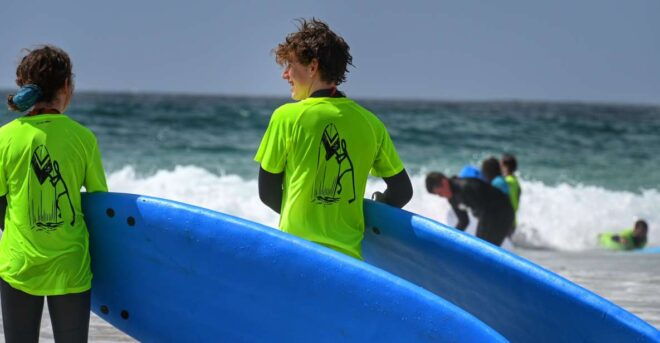 Sealovers Surfschool - Equipment Included