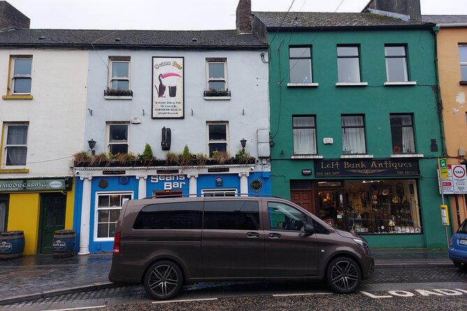 Seans Bar & Athlone Castle Private Car Service Dublin to Galway - Service Details