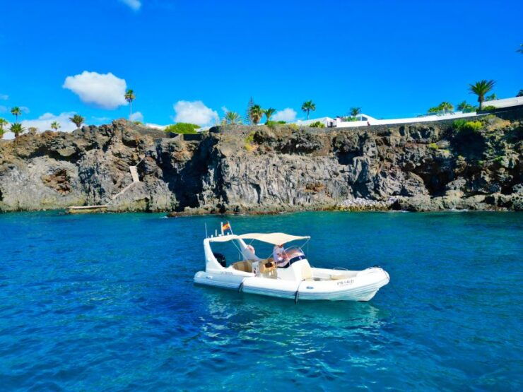 Seaside Bliss: Boat, Snorkel, Sun, Sip, Snack Delights - Good To Know