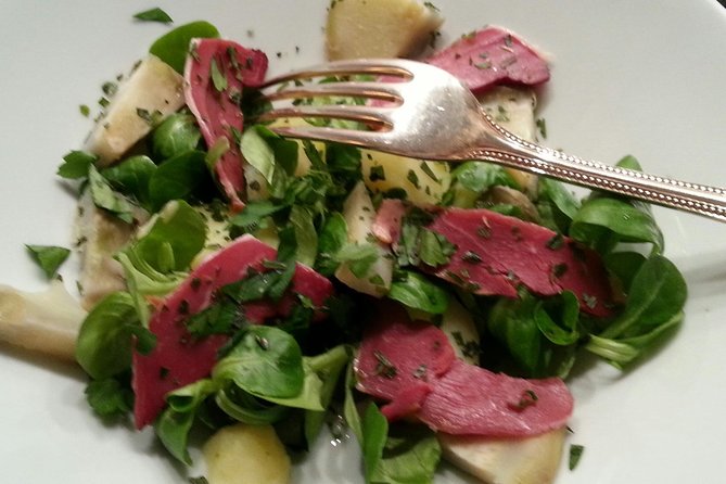 Seasonal French Lunch and Small-group Tour of Montmartre - Reviews and Ratings