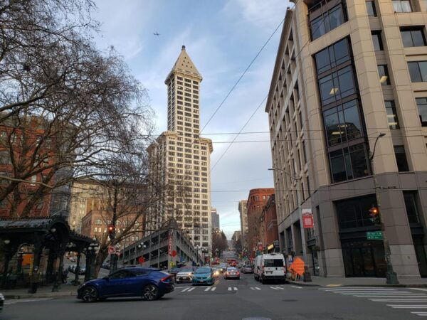 Seattle History Tour With Skyline Views - Accessibility and Cancellation Policy
