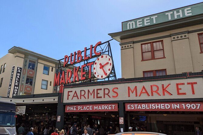 Seattle Scavenger Hunt Walking Tour and Game - Why This Tour Works Well