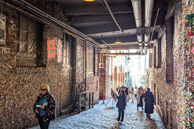 Seattle Scavenger Hunt Walking Tour and Game - The Sum Up: Who Should Consider This Experience?