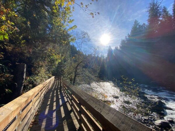 Seattle: Sensory Hike in Twin Fall for Adventurous Families - The Sum Up