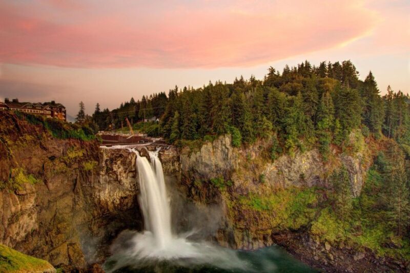 Seattle: Snoqualmie Falls and Leavenworth Day Trip - Who Should Consider This Tour?