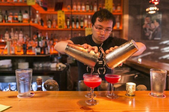 Seattle: Walking Tour With Craft Cocktails & Spirits Tasting - Booking Details