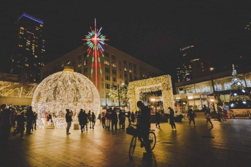 Seattles Yuletide Magic: Christmas Wonderland Private Tour - FAQ  