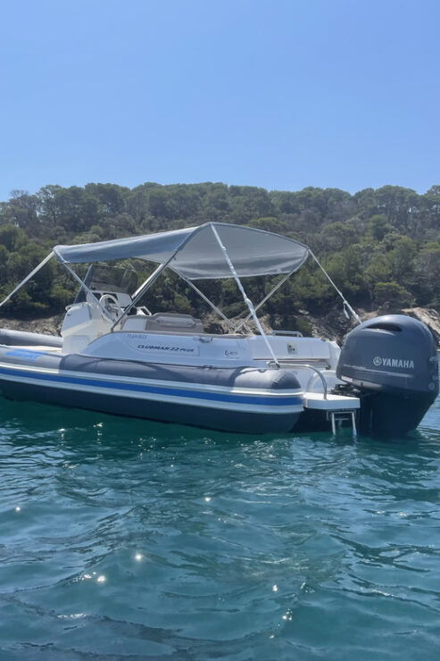 SEAYOU ESCAPE Porquerolles: Excursions + Meals Paradise - Key Points