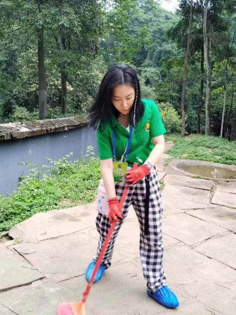Sechuan: Big Panda Volunteer Day Tour - Tour Details