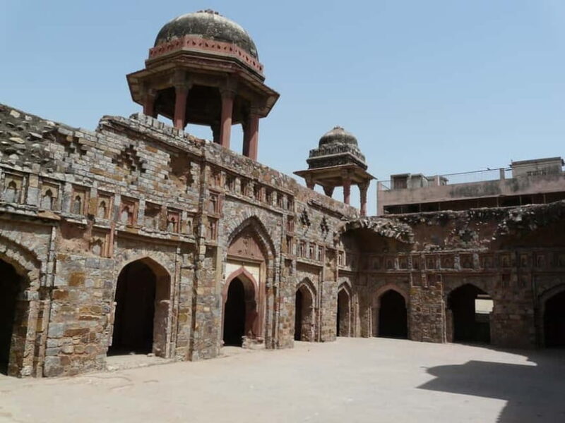 Secret and Spooky Ruins of Mehrauli Archaeological Park - Authentic Experiences and Unique Insights