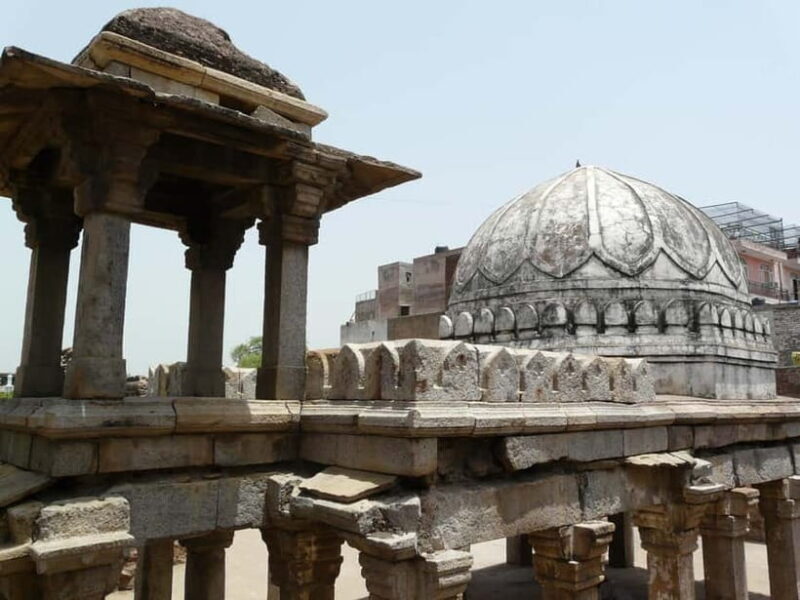 Secret and Spooky Ruins of Mehrauli Archaeological Park - Good To Know