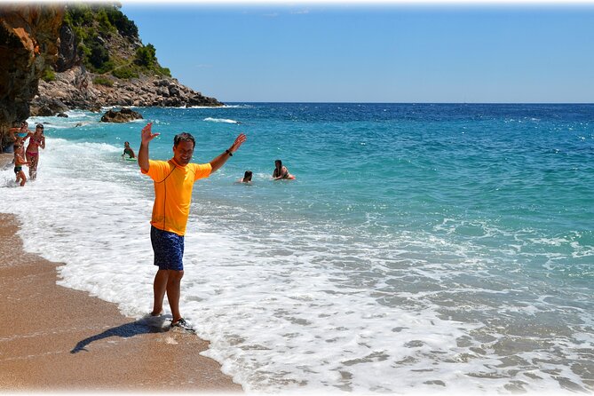 Secret Beach and the Bay of Abandoned Hotels in Dubrovnik - The Sum Up