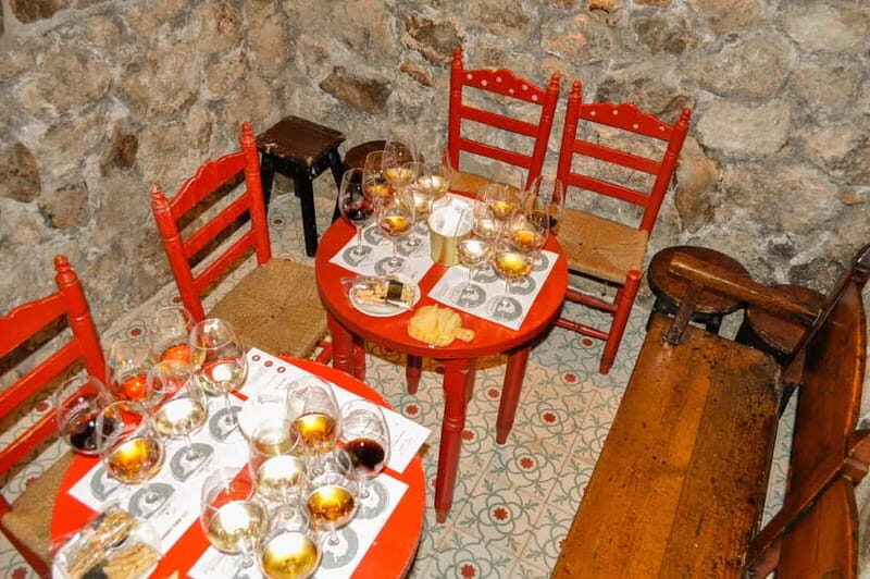 Secret Cave Wine & Tasting Experience in the Heart of Madrid - Exploring the Experience