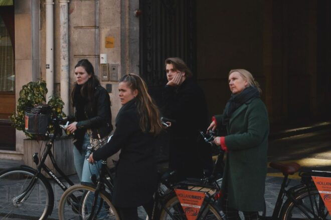 Secret Paris 3-Hour Bike Tour - Similar Bike Tours in Paris