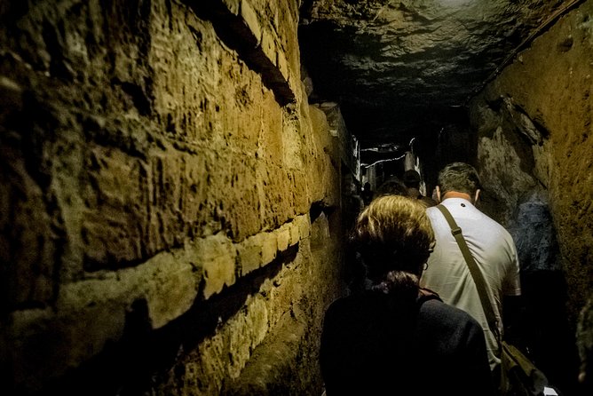 Secret Rome Basilicas and Hidden Underground Catacombs Tour - Exploring the Underground Catacombs