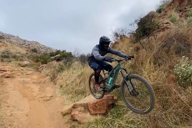 Secret Trail Electric MTB Experience-Oak Park (ADVANCED) - Experience Details