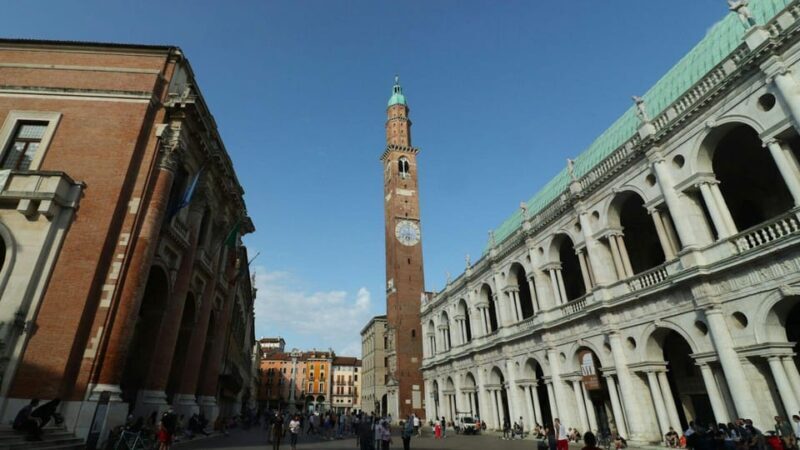 Secret Vicenza walking tour - The Sum Up