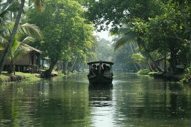 Secret Village Canoeing in Alleppey Backwaters - Good To Know