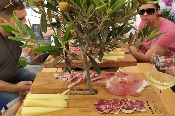 Secret Vineyards E-Bike Tour - Logistics