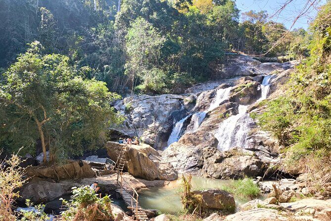 Secret Waterfall and Bamboo Rafting from Chiang Mai - Stop 3: Local Lunch and Return to Chiang Mai