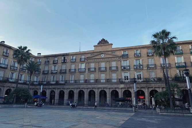 Secrets of Casco Viejo Outdoor Escape Game in Bilbao - Overview and Features